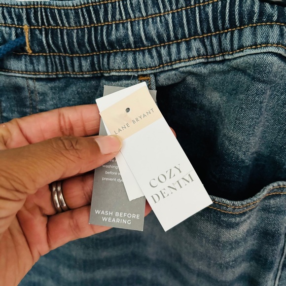 Lane Bryant Pull On High Rise Wide Leg Jean NWT Size 16 - Picture 5 of 6